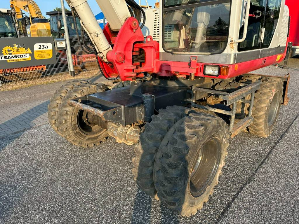 Excavadora de ruedas Takeuchi TB 175 W 8,7 ton. Klima Turbo 77 PS: foto 12