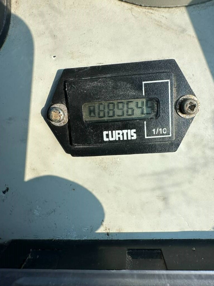 Excavadora de ruedas Takeuchi TB 175 W 8,7 ton. Klima Turbo 77 PS: foto 11