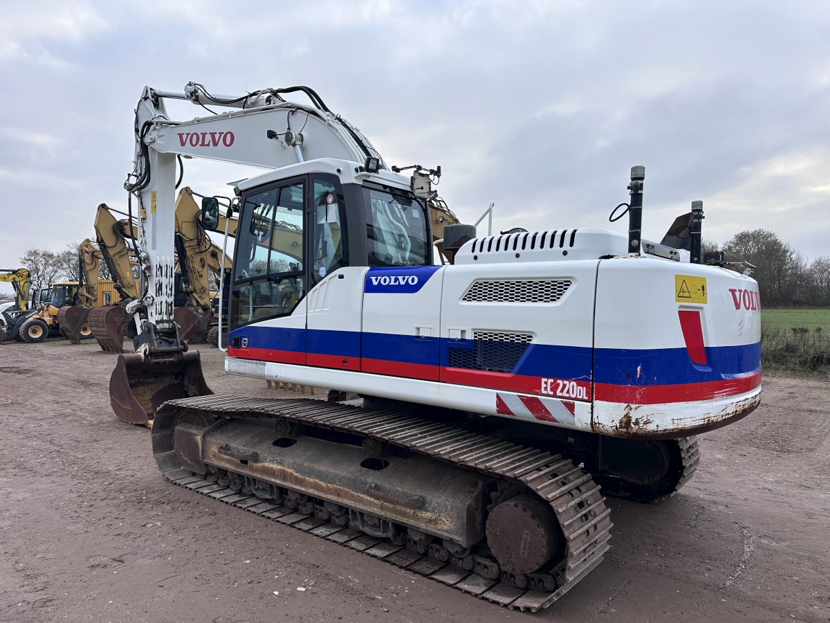 VOLVO EC 220 DL German machine! - Excavadora: foto 5 VOLVO EC 220 DL German machine! - Excavadora: foto 5