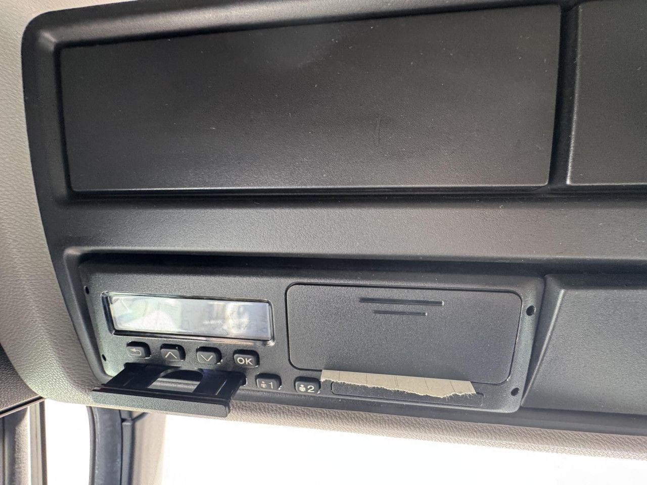 Cabeza tractora Scania R 460: foto 16