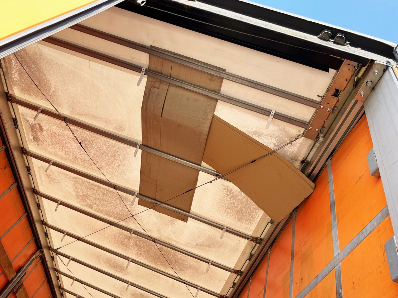 Leasing de Ackermann PS-F 5.3/13.5 EZG SPS PS-F 5.3/13.5 EZG SPS, Edscha-Verdeck, Lenkachse Ackermann PS-F 5.3/13.5 EZG SPS PS-F 5.3/13.5 EZG SPS, Edscha-Verdeck, Lenkachse: foto 14