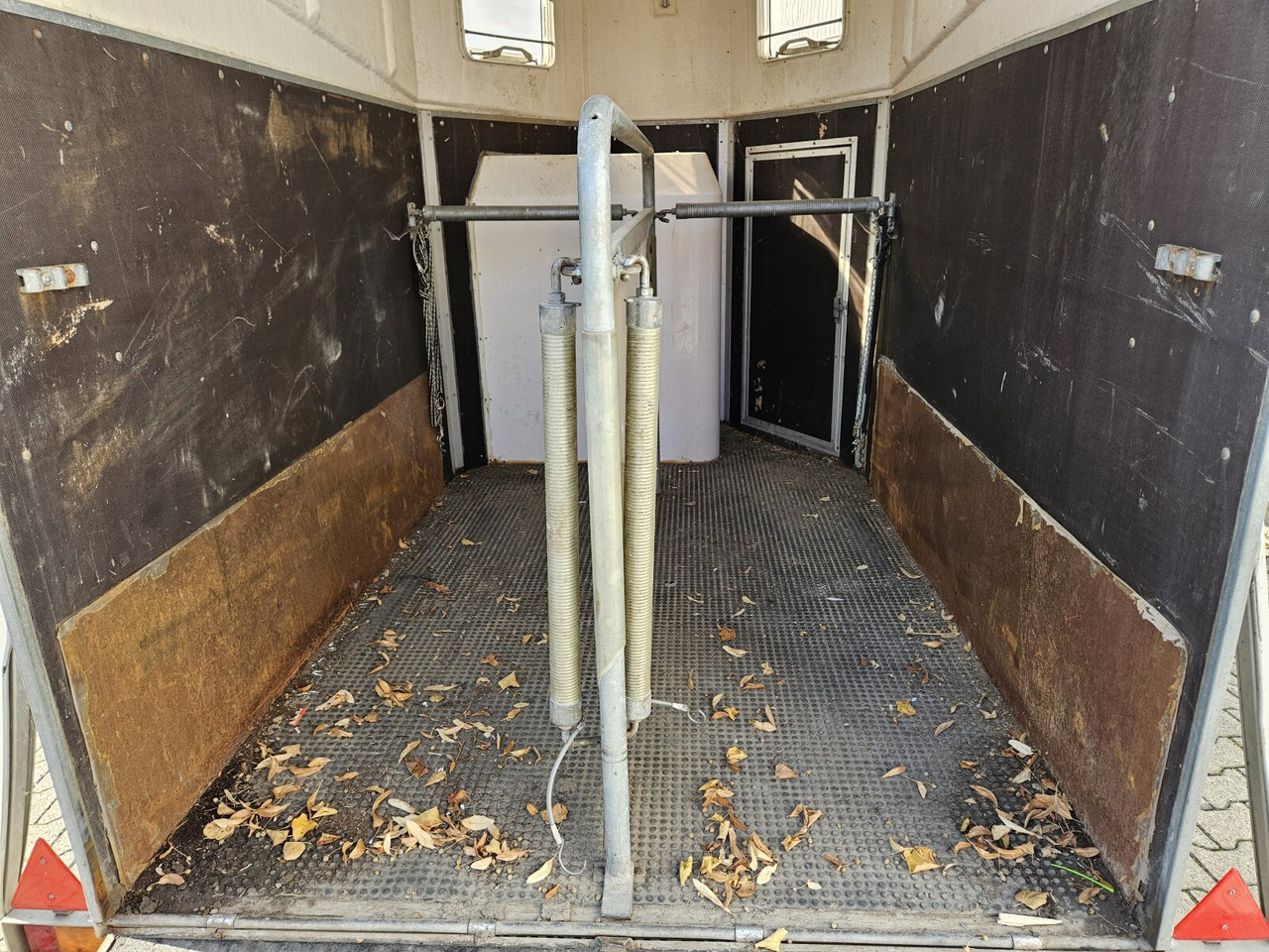 Blomert T2BPA Pferdeanhänger T2BPA Pferdeanhänger - Remolque para caballos: foto 3 Blomert T2BPA Pferdeanhänger T2BPA Pferdeanhänger - Remolque para caballos: foto 3