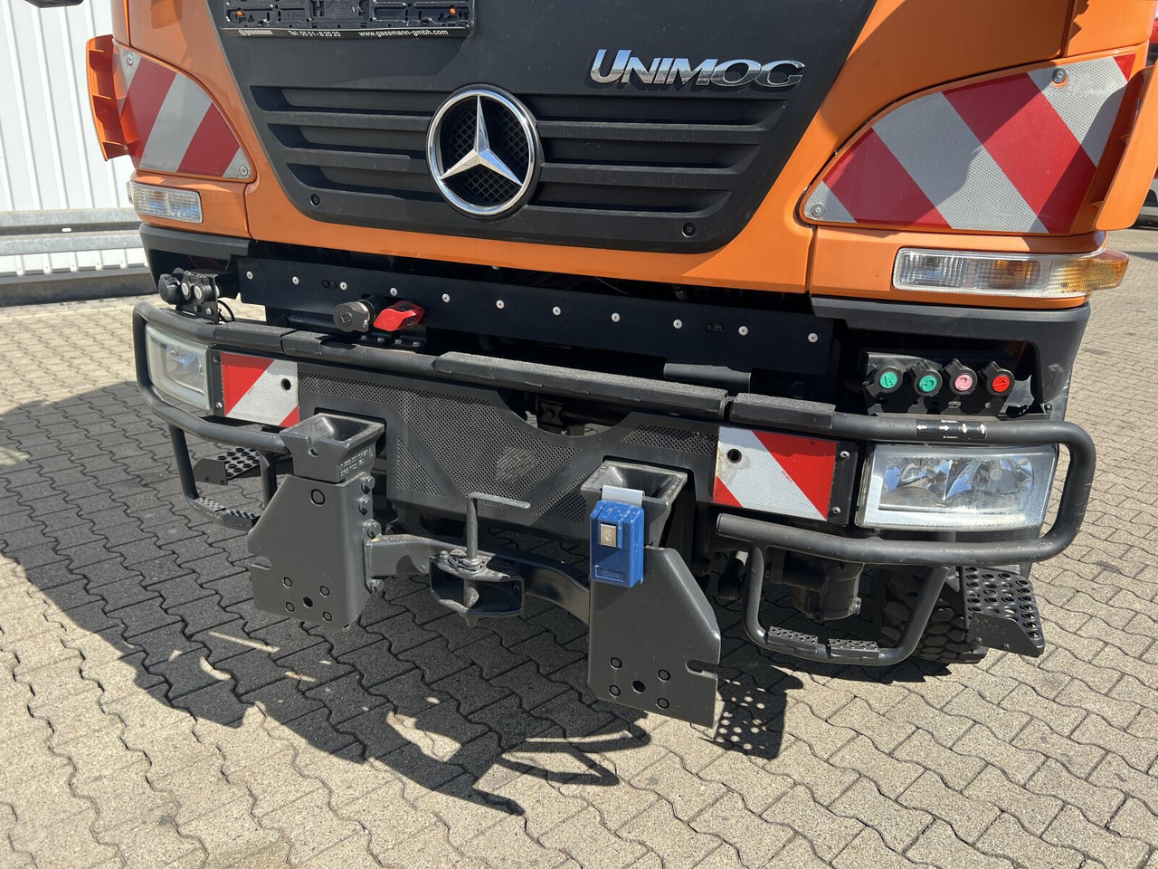 Unimog U 20 U405/70 4x4 U 20 U405/70 4x4, Kipper, Winterdienstplatte - Furgoneta: foto 3 Unimog U 20 U405/70 4x4 U 20 U405/70 4x4, Kipper, Winterdienstplatte - Furgoneta: foto 3