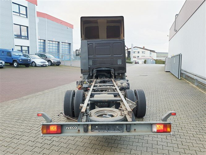 Iveco EuroCargo 75 E 17/4x2 EuroCargo 75 E 17/4x2, 6x VORHANDEN! - Camión chasis: foto 5 Iveco EuroCargo 75 E 17/4x2 EuroCargo 75 E 17/4x2, 6x VORHANDEN! - Camión chasis: foto 5