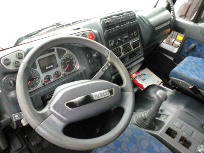 Iveco EuroCargo 75 E 17/4x2 EuroCargo 75 E 17/4x2, 6x VORHANDEN! - Camión chasis: foto 2 Iveco EuroCargo 75 E 17/4x2 EuroCargo 75 E 17/4x2, 6x VORHANDEN! - Camión chasis: foto 2