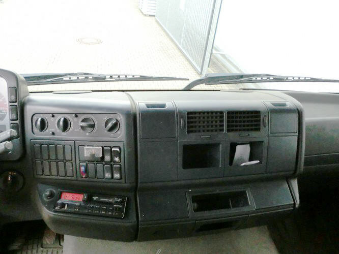 Leasing de MAN TGA 18.360 4x2 TGA 18.360 4x2, Baustoff, Kran ATLAS 125.1 MAN TGA 18.360 4x2 TGA 18.360 4x2, Baustoff, Kran ATLAS 125.1: foto 12