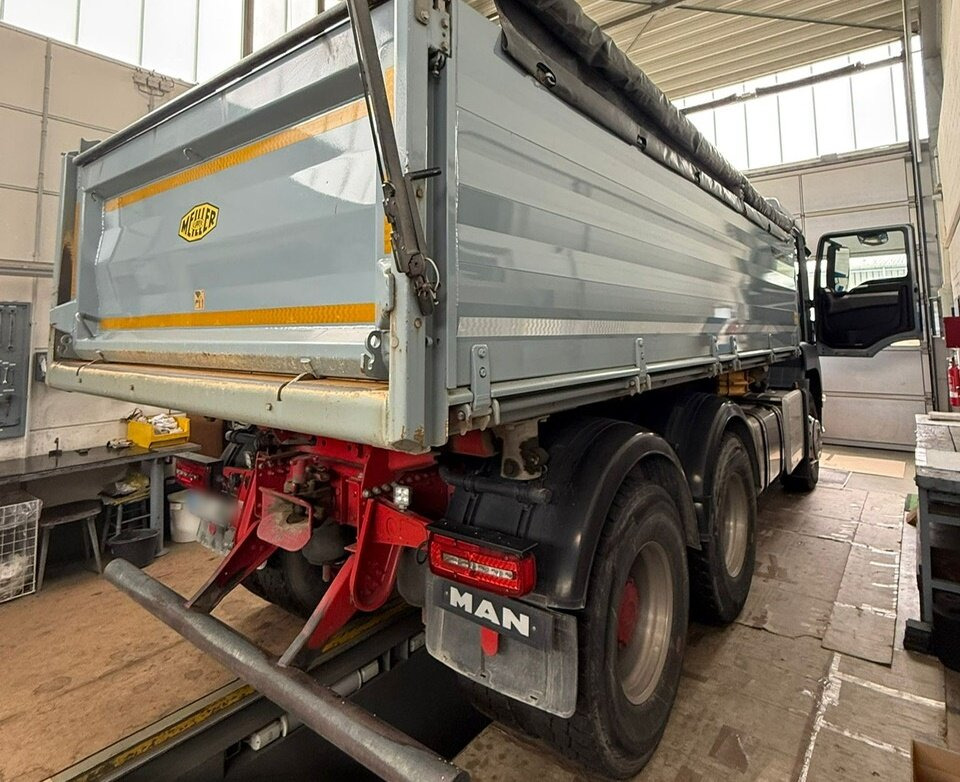 MAN TGS 26.460 6x4 BL TGS 26.460 6x4 BL, Alu-Bordwände - Camión volquete: foto 2 MAN TGS 26.460 6x4 BL TGS 26.460 6x4 BL, Alu-Bordwände - Camión volquete: foto 2