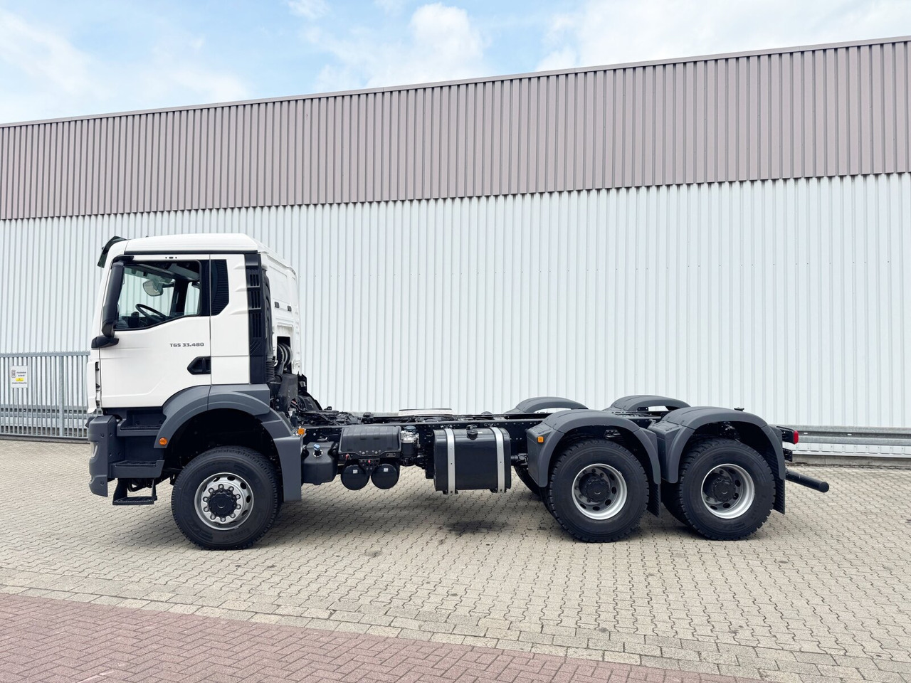 Leasing de MAN TGS 33.480 6x6 BB CH TGS 33.480 6x6 BB CH, Hohe Bauart, Nebenantrieb MAN TGS 33.480 6x6 BB CH TGS 33.480 6x6 BB CH, Hohe Bauart, Nebenantrieb: foto 13