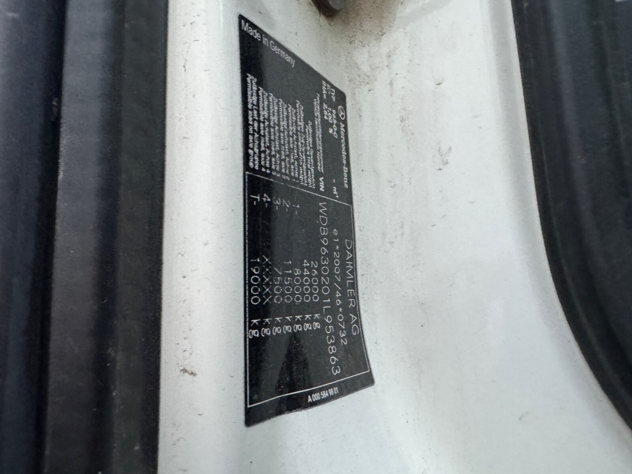 Mercedes-Benz Actros 2548 L 6x2, ERSATZTEILSPENDER! Actros 2548 L 6x2/46, Retarder, Lenk-/Liftachse, ERSATZTEILSPENDER! - Camión multibasculante: foto 4 Mercedes-Benz Actros 2548 L 6x2, ERSATZTEILSPENDER! Actros 2548 L 6x2/46, Retarder, Lenk-/Liftachse, ERSATZTEILSPENDER! - Camión multibasculante: foto 4