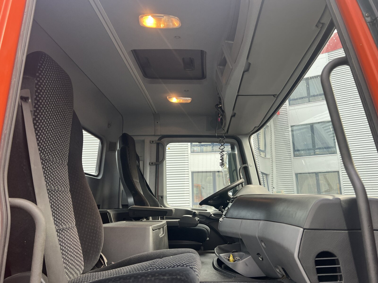 Mercedes-Benz Actros 2644/48 K 6x4 Actros 2644/48 K 6x4, Hiab Multilift - Camión multibasculante: foto 5 Mercedes-Benz Actros 2644/48 K 6x4 Actros 2644/48 K 6x4, Hiab Multilift - Camión multibasculante: foto 5