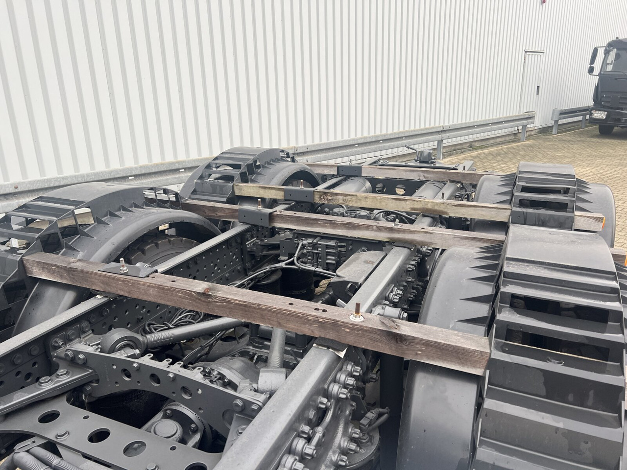 Mercedes-Benz Arocs 3251 L 8x4/4 Arocs 3251 L 8x4/4, Motorabtrieb - Camión multibasculante: foto 4 Mercedes-Benz Arocs 3251 L 8x4/4 Arocs 3251 L 8x4/4, Motorabtrieb - Camión multibasculante: foto 4