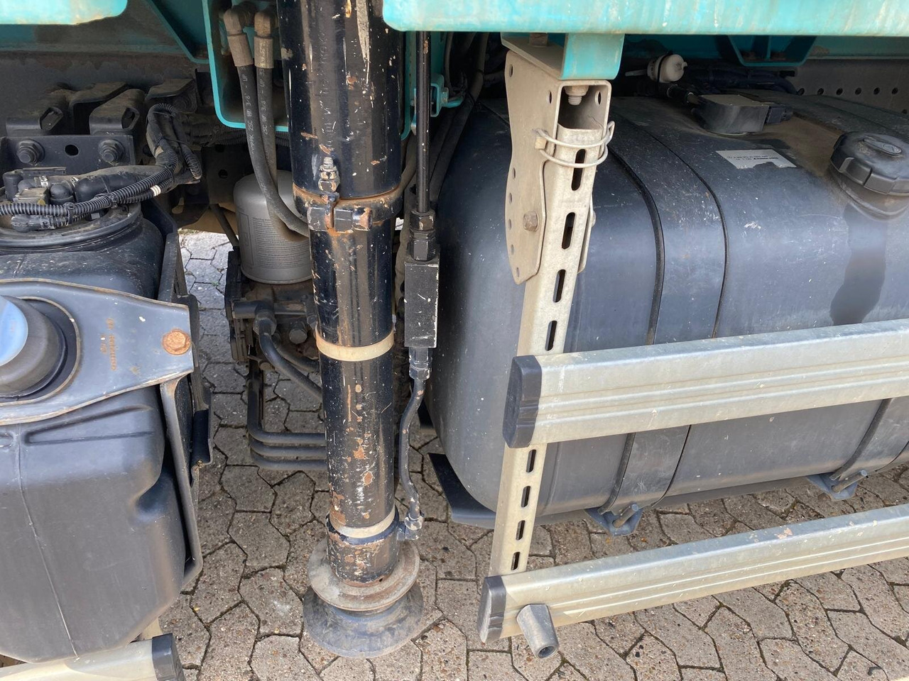 Mercedes-Benz Arocs 4151 K 8x4 Arocs 4151 K 8x4, Fassi Heckkran F 365 RA. 2.26 E Dynamic Funk - Camión grúa, Camión caja abierta: foto 5 Mercedes-Benz Arocs 4151 K 8x4 Arocs 4151 K 8x4, Fassi Heckkran F 365 RA. 2.26 E Dynamic Funk - Camión grúa, Camión caja abierta: foto 5