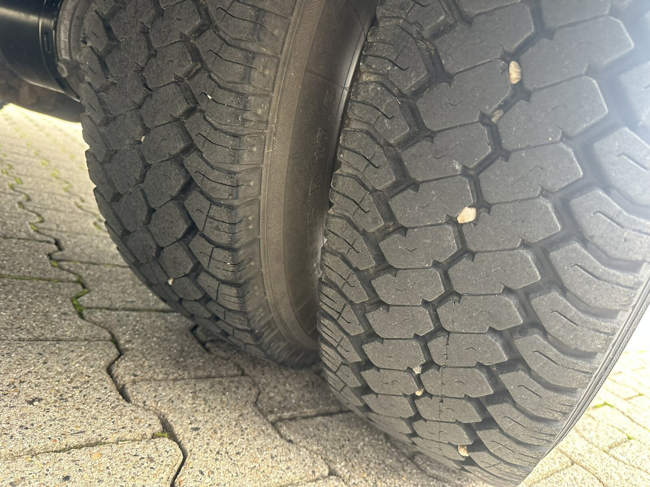 Mercedes-Benz Atego 815 K 4x2 Atego 815 K 4x2, 2x AHK - Camión volquete: foto 5 Mercedes-Benz Atego 815 K 4x2 Atego 815 K 4x2, 2x AHK - Camión volquete: foto 5