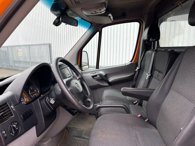 Mercedes-Benz Sprinter 515 CDI 4x2 Sprinter 515 CDI 4x2 - Furgón: foto 3 Mercedes-Benz Sprinter 515 CDI 4x2 Sprinter 515 CDI 4x2 - Furgón: foto 3