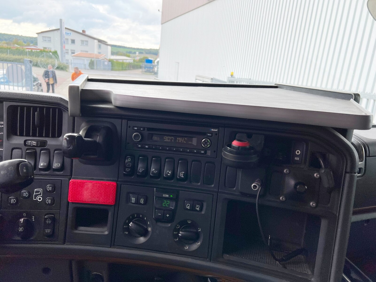 Scania R560 6x2 R560 6x2, V8, Retarder, Liftachse, Standklima, Alu-Bordwände, ca. 15m³ - Camión volquete: foto 5 Scania R560 6x2 R560 6x2, V8, Retarder, Liftachse, Standklima, Alu-Bordwände, ca. 15m³ - Camión volquete: foto 5