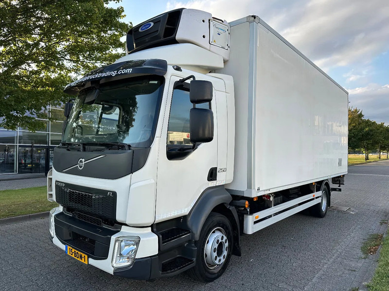 Volvo FL 250 CARRIER SUPRA 750 MT + LIFT + EURO 6 + APK/TUV + 234.099 KM + AIRCO - Camión frigorífico: foto 1 Volvo FL 250 CARRIER SUPRA 750 MT + LIFT + EURO 6 + APK/TUV + 234.099 KM + AIRCO - Camión frigorífico: foto 1