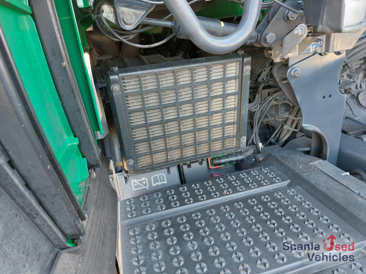 SCANIA R 450 A4x2EB Mega Jumbo Volumen DAB Standklima - Cabeza tractora: foto 3 SCANIA R 450 A4x2EB Mega Jumbo Volumen DAB Standklima - Cabeza tractora: foto 3