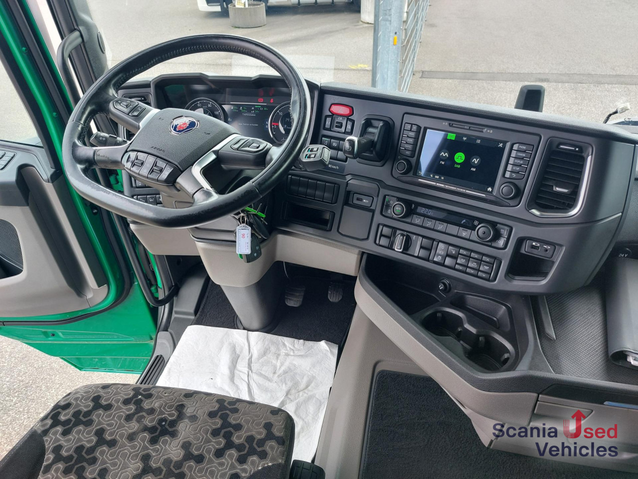 SCANIA R 450 A4x2EB Volumen Mega Jumbo Vollluft - Cabeza tractora: foto 2 SCANIA R 450 A4x2EB Volumen Mega Jumbo Vollluft - Cabeza tractora: foto 2
