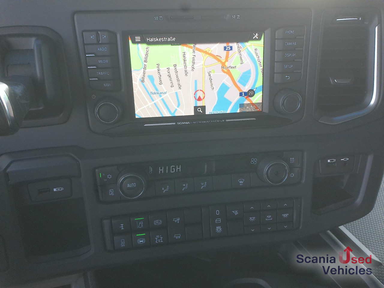 SCANIA R 460 A4x2NA Kipphydraulik - Cabeza tractora: foto 3 SCANIA R 460 A4x2NA Kipphydraulik - Cabeza tractora: foto 3