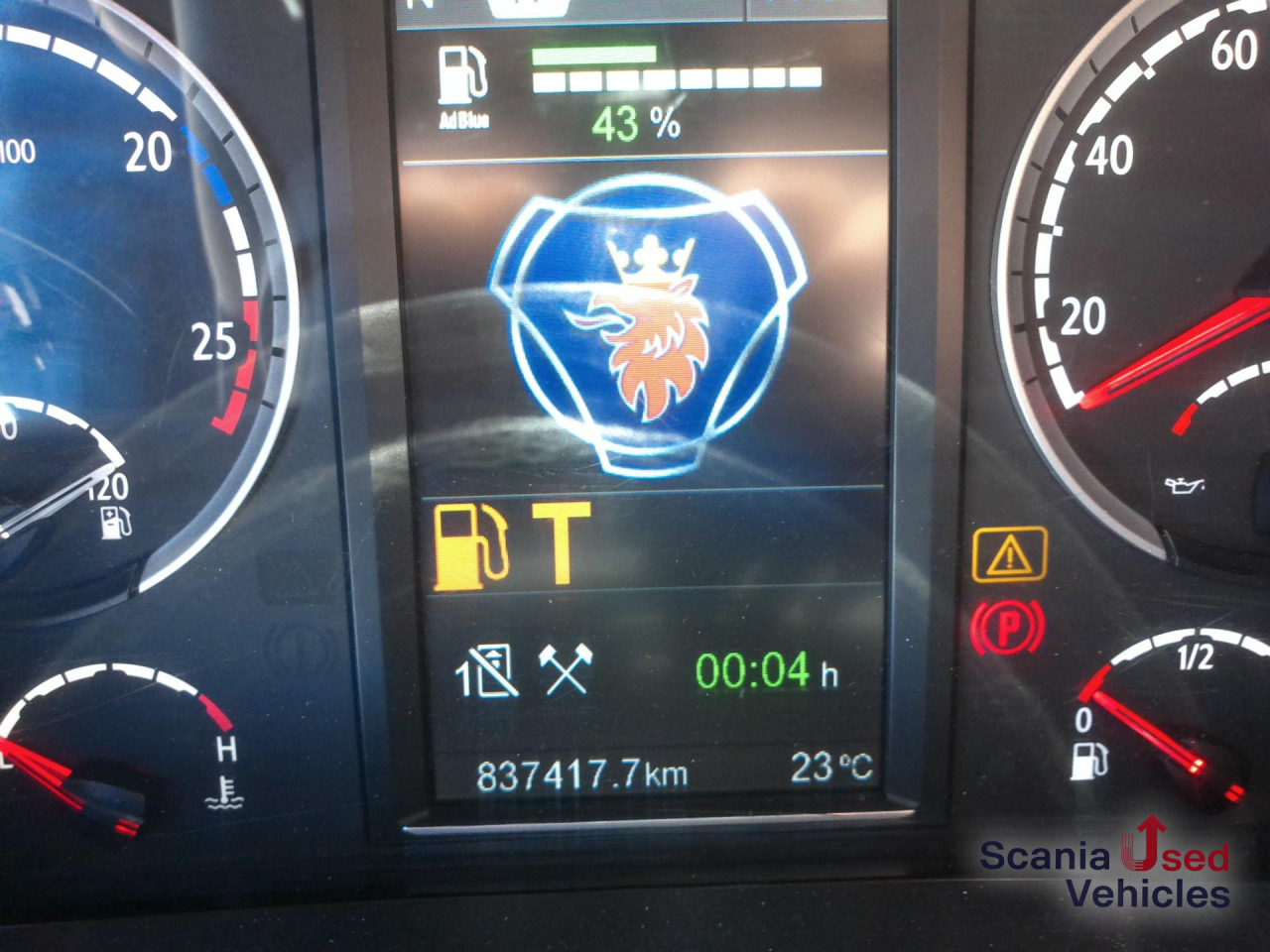 SCANIA R 490 LA4x2MNA - Cabeza tractora: foto 2 SCANIA R 490 LA4x2MNA - Cabeza tractora: foto 2
