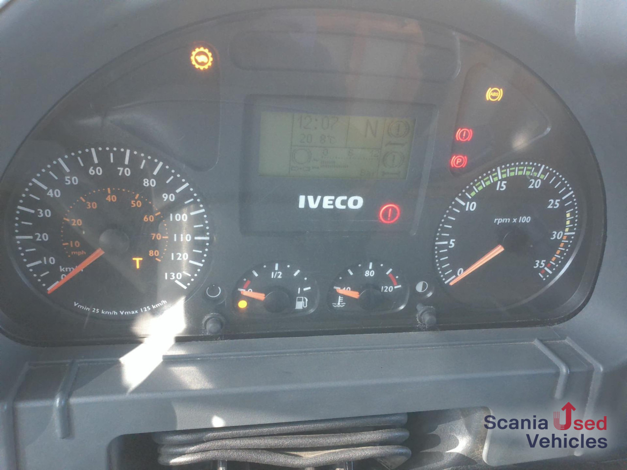 IVECO ML80E 22/P Schiebegardine+LBW 1.500KG - Furgoneta con lona: foto 3 IVECO ML80E 22/P Schiebegardine+LBW 1.500KG - Furgoneta con lona: foto 3