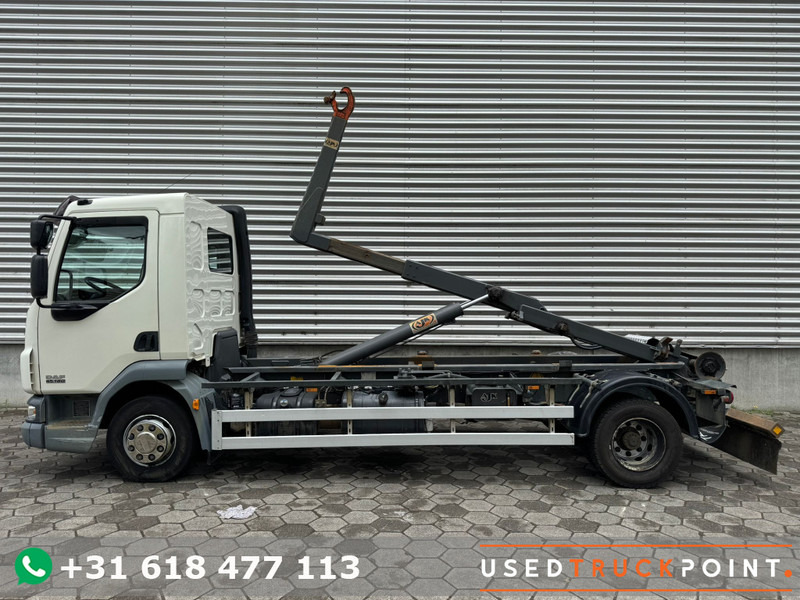 DAF LF 45.180 / Hook System / Manual / TUV: 11-2025 / Belgium Truck - Camión multibasculante: foto 1 DAF LF 45.180 / Hook System / Manual / TUV: 11-2025 / Belgium Truck - Camión multibasculante: foto 1