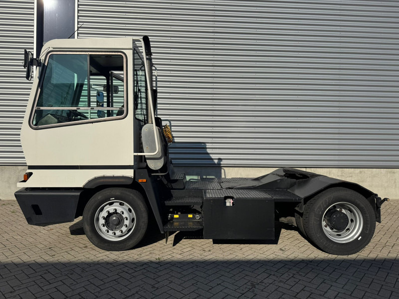 Terberg YT182 / NL Truck - Tractor industrial: foto 5 Terberg YT182 / NL Truck - Tractor industrial: foto 5