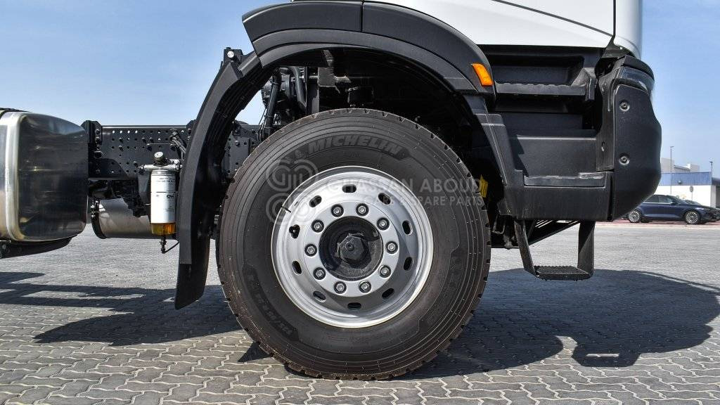 IVECO T-WAY Chassis 6×4 AD380T47H WHEELBASE 4500 MY25 - Camión chasis: foto 4 IVECO T-WAY Chassis 6×4 AD380T47H WHEELBASE 4500 MY25 - Camión chasis: foto 4