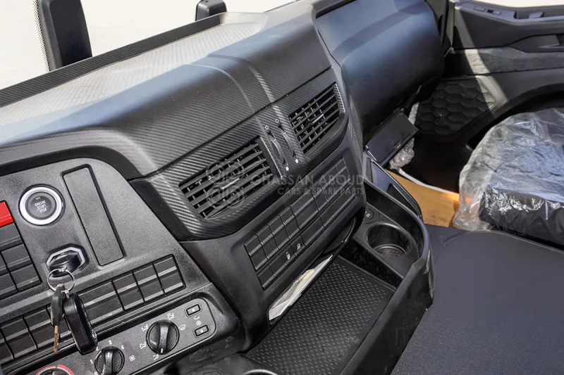 Camión chasis Iveco T-WAY AD380T47H 6X6 R22.5 Tyres Chassis: foto 9 Camión chasis Iveco T-WAY AD380T47H 6X6 R22.5 Tyres Chassis: foto 9