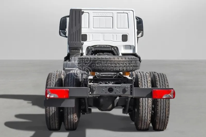 Iveco T-WAY AD380T47H 6x4 R24 Tyres Chassis - Barcelona Stock - Camión chasis: foto 3 Iveco T-WAY AD380T47H 6x4 R24 Tyres Chassis - Barcelona Stock - Camión chasis: foto 3