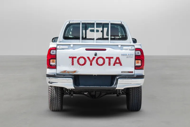 Toyota Hilux 4X4 Double Cabin - Pick-up, Furgoneta combi: foto 4 Toyota Hilux 4X4 Double Cabin - Pick-up, Furgoneta combi: foto 4