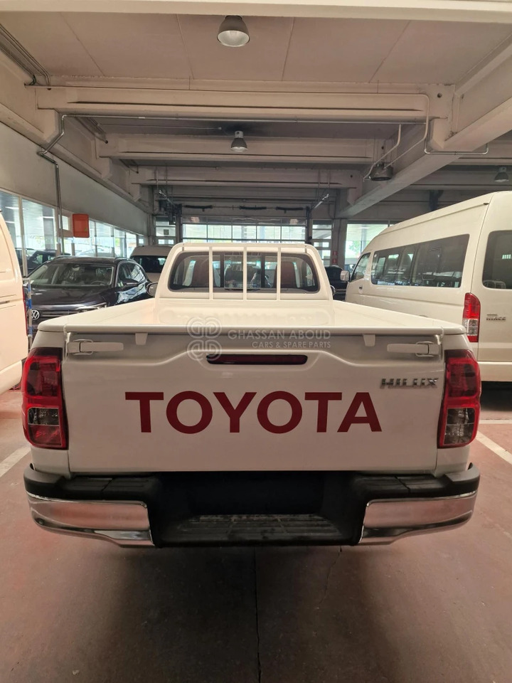 Toyota Hilux Single Cabin - Pick-up: foto 2 Toyota Hilux Single Cabin - Pick-up: foto 2