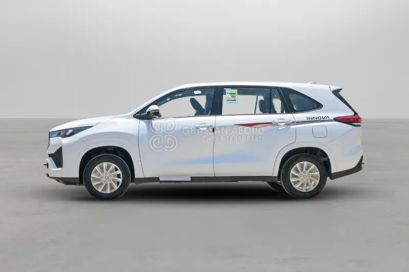 Toyota Innova - SUV/ Todoterreno: foto 3 Toyota Innova - SUV/ Todoterreno: foto 3
