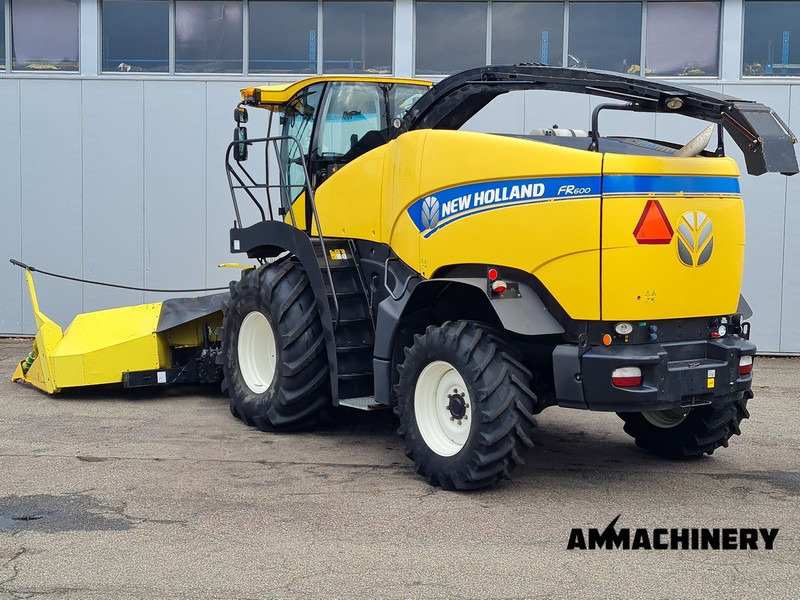 New Holland FR600 - Cosechadora de forraje: foto 4 New Holland FR600 - Cosechadora de forraje: foto 4