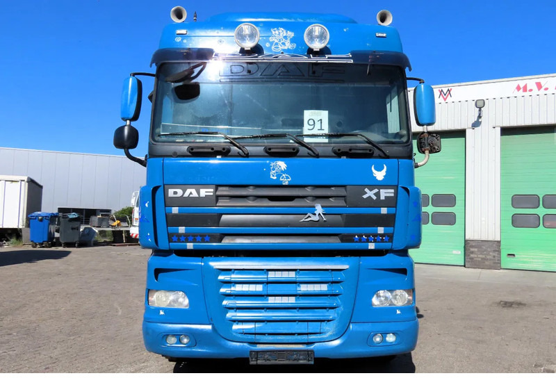 DAF XF 105.460 RETARDER, FRIGO - Cabeza tractora: foto 2 DAF XF 105.460 RETARDER, FRIGO - Cabeza tractora: foto 2