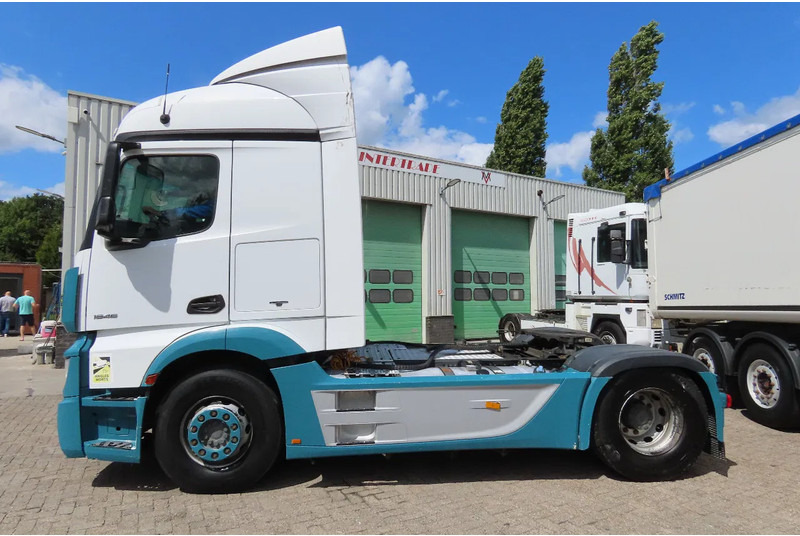 Mercedes-Benz Actros 1846 PTO. HYDRAULIC - Cabeza tractora: foto 4 Mercedes-Benz Actros 1846 PTO. HYDRAULIC - Cabeza tractora: foto 4