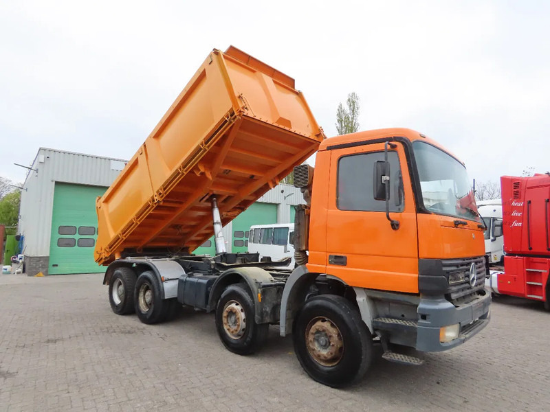 Mercedes-Benz Actros 3240 Manual, steel dumper! Great condition! - Camión volquete: foto 2 Mercedes-Benz Actros 3240 Manual, steel dumper! Great condition! - Camión volquete: foto 2