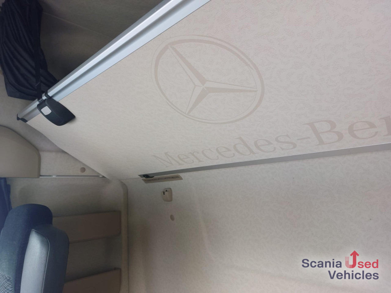 MERCEDES-BENZ Actros 1848 LS GigaSpace Retarder - Cabeza tractora: foto 2 MERCEDES-BENZ Actros 1848 LS GigaSpace Retarder - Cabeza tractora: foto 2