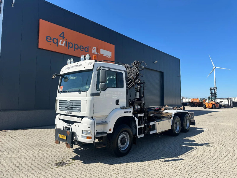 MAN TGA 26.440 6x6, HIAB 166 D-4 HIDUO Crane + ROTATOR / MULTILIFT HOOK (21T), full spring, NL-truck, APK: 02/2026 - Camión multibasculante, Camión grúa: foto 4 MAN TGA 26.440 6x6, HIAB 166 D-4 HIDUO Crane + ROTATOR / MULTILIFT HOOK (21T), full spring, NL-truck, APK: 02/2026 - Camión multibasculante, Camión grúa: foto 4