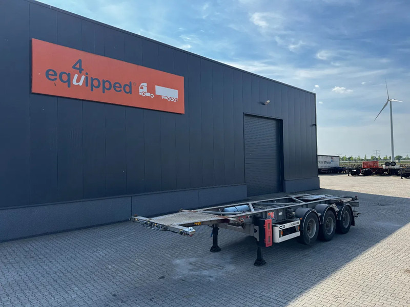 Van Hool 20FT/30FT, ADR (EX/II, EX/III, FL, OX, AT), BPW + drum, ALCOA, galvanized, liftaxle, NL-Chassis - Semirremolque portacontenedore/ Intercambiable: foto 1 Van Hool 20FT/30FT, ADR (EX/II, EX/III, FL, OX, AT), BPW + drum, ALCOA, galvanized, liftaxle, NL-Chassis - Semirremolque portacontenedore/ Intercambiable: foto 1