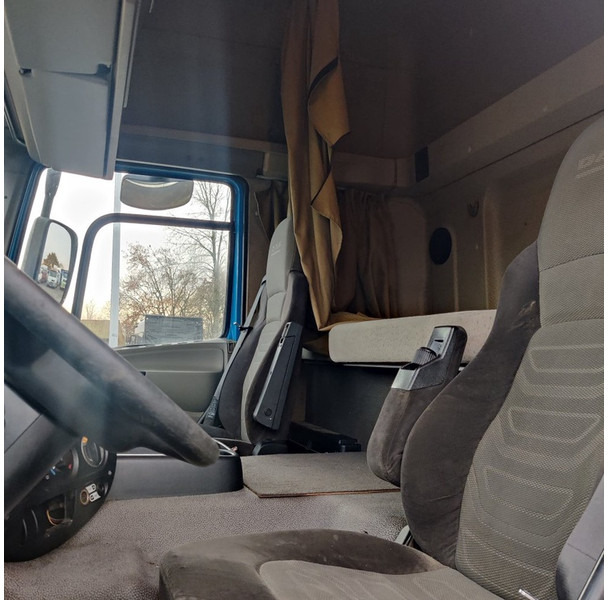 Cabeza tractora DAF CF-85-460: foto 12