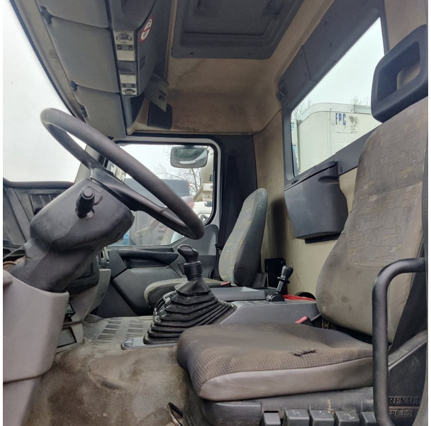 Renault 400 - Cabeza tractora: foto 5 Renault 400 - Cabeza tractora: foto 5