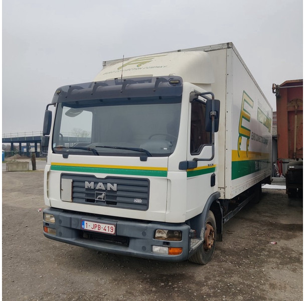 MAN TGL - Camión caja cerrada: foto 1 MAN TGL - Camión caja cerrada: foto 1