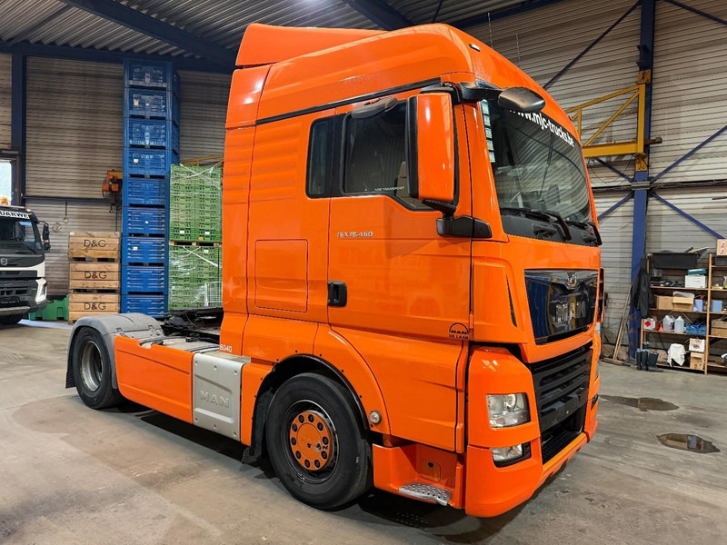 MAN TGA 18.460 XLX BLS - *507.000km* - 13L MOTOR - FULL SPOILERS / SIDESKIRTS / FRIGO - BE TRUCK - Cabeza tractora: foto 1 MAN TGA 18.460 XLX BLS - *507.000km* - 13L MOTOR - FULL SPOILERS / SIDESKIRTS / FRIGO - BE TRUCK - Cabeza tractora: foto 1
