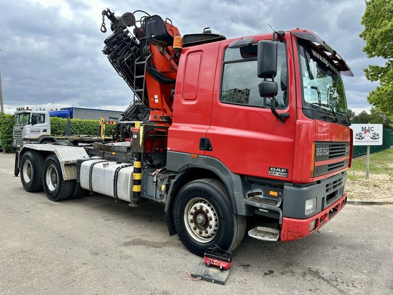 DAF 85 CF 430 6x4 CRANE PK 32.000 F (7x) + WINCH - EURO 2 - MANUAL ZF - HUB REDUCTION / STEEL SPRING - BE TRUCK - Camión grúa: foto 2 DAF 85 CF 430 6x4 CRANE PK 32.000 F (7x) + WINCH - EURO 2 - MANUAL ZF - HUB REDUCTION / STEEL SPRING - BE TRUCK - Camión grúa: foto 2