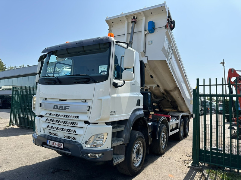 DAF CF 510 8x4 (18.5m³) TIPPER - RETARDER - *334.000km* - 510HP~13L - MANUAL - BIG AXLES / HUB REDUCTION 13T - CRAMARO EL. COVER - Camión volquete: foto 2 DAF CF 510 8x4 (18.5m³) TIPPER - RETARDER - *334.000km* - 510HP~13L - MANUAL - BIG AXLES / HUB REDUCTION 13T - CRAMARO EL. COVER - Camión volquete: foto 2