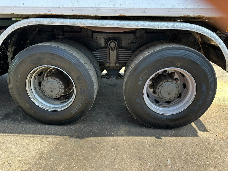 DAF CF 510 8x4 (18.5m³) TIPPER - RETARDER - *334.000km* - 510HP~13L - MANUAL - BIG AXLES / HUB REDUCTION 13T - CRAMARO EL. COVER - Camión volquete: foto 5 DAF CF 510 8x4 (18.5m³) TIPPER - RETARDER - *334.000km* - 510HP~13L - MANUAL - BIG AXLES / HUB REDUCTION 13T - CRAMARO EL. COVER - Camión volquete: foto 5