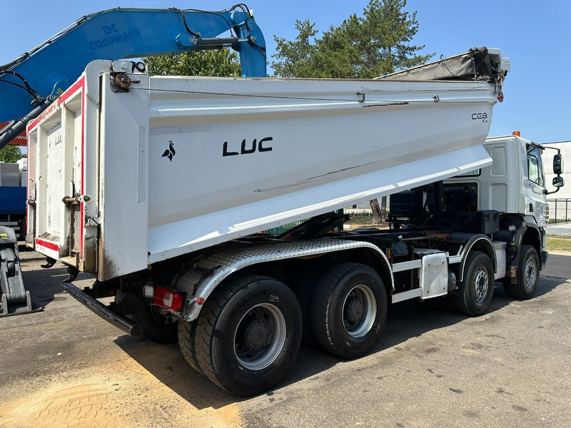 DAF CF 510 8x4 (18.5m³) TIPPER - RETARDER - *334.000km* - 510HP~13L - MANUAL - BIG AXLES / HUB REDUCTION 13T - CRAMARO EL. COVER - Camión volquete: foto 4 DAF CF 510 8x4 (18.5m³) TIPPER - RETARDER - *334.000km* - 510HP~13L - MANUAL - BIG AXLES / HUB REDUCTION 13T - CRAMARO EL. COVER - Camión volquete: foto 4