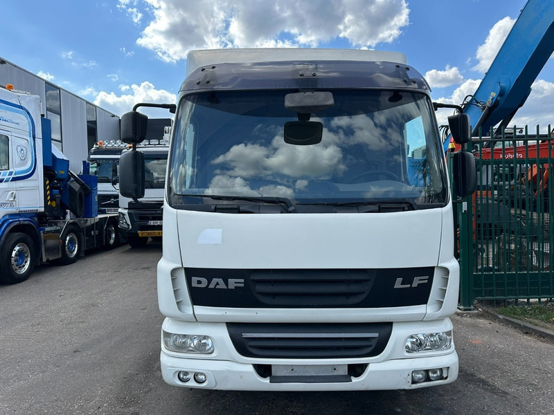 DAF LF 45.210 - 12T - OPRIJWAGEN - CAR / MACHINE CARRIER - DEPANNEUSE - AIR - EURO 5 - Camión portavehículos: foto 2 DAF LF 45.210 - 12T - OPRIJWAGEN - CAR / MACHINE CARRIER - DEPANNEUSE - AIR - EURO 5 - Camión portavehículos: foto 2