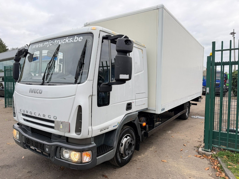Iveco EUROCARGO 80E18 CLOSED BOX 6m00 x 2m49 x 2m37 - EURO 5 - *176.000km* - TAILLIFT - MANUAL - BE TRUCK - Camión caja cerrada: foto 3 Iveco EUROCARGO 80E18 CLOSED BOX 6m00 x 2m49 x 2m37 - EURO 5 - *176.000km* - TAILLIFT - MANUAL - BE TRUCK - Camión caja cerrada: foto 3